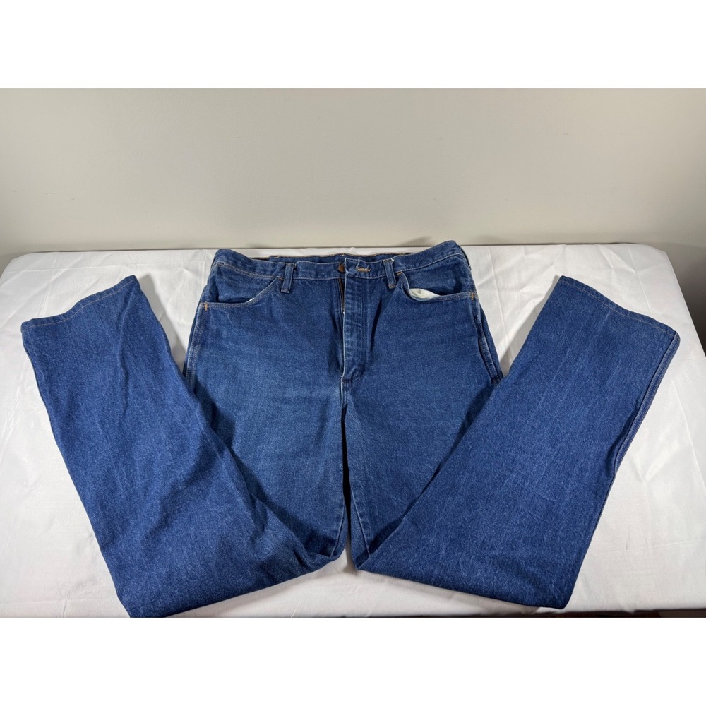 Vtg 80s Wrangler 945NAV Cowboy Cut Bootcut Jeans Made in USA 35x36 Dark Wash